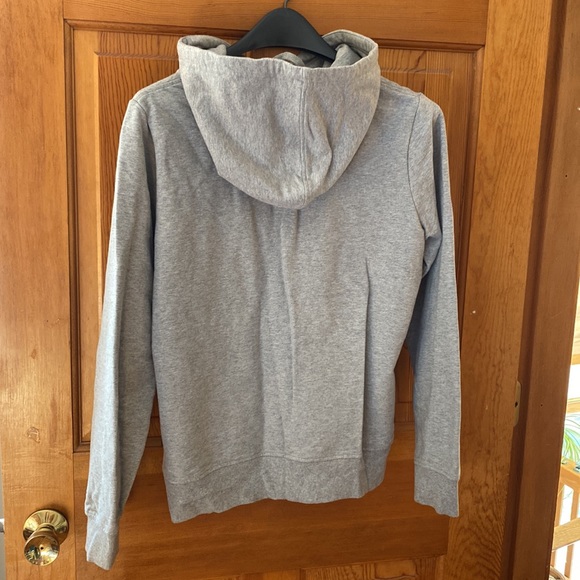 EUC Patagonia hoodie - Picture 8 of 8